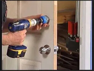 Phoenix Express Locksmith Phoenix, AZ 602-687-4410 Phoenix Express Locksmith Phoenix, AZ 602-687-4410 - 20-Emergency-Locksmith