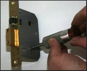Phoenix Express Locksmith Phoenix, AZ 602-687-4410 - 9-commercial-locksmith-near-me