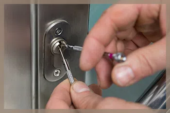 Phoenix Express Locksmith Phoenix, AZ 602-687-4410 Phoenix Express Locksmith Phoenix, AZ 602-687-4410 - zip
